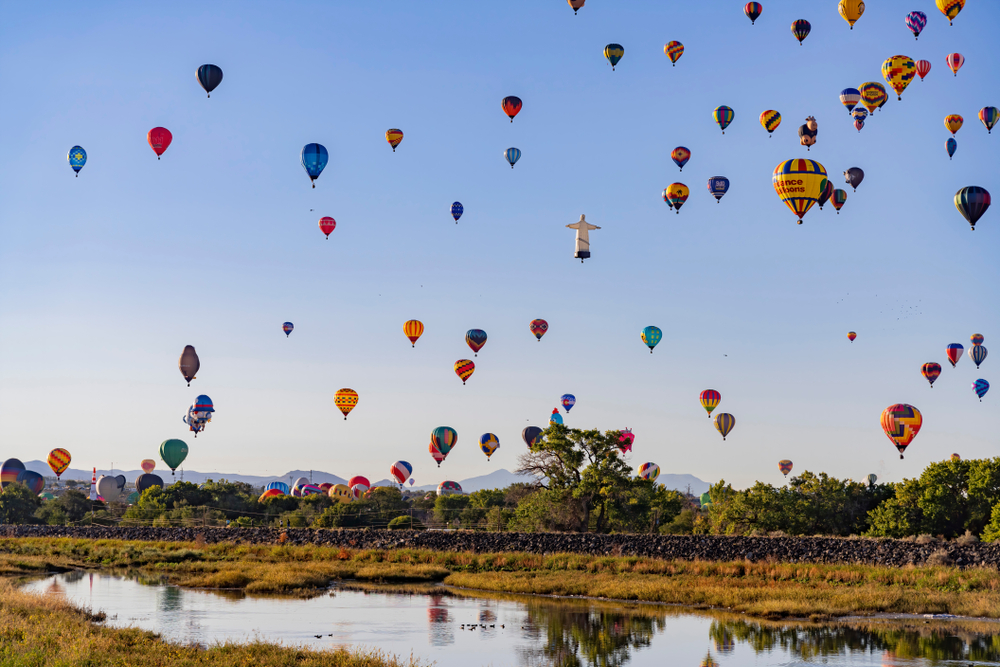 Morning,View,Of,The,Famous,Albuquerque,International,Balloon,Fiesta,Event New Mexico Hot Air Balloons